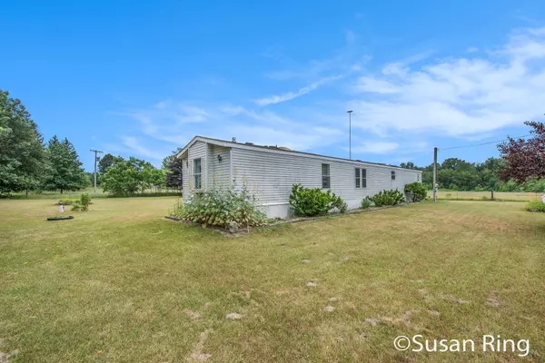 1021 West Hansen Road, Sidney, MI 48885