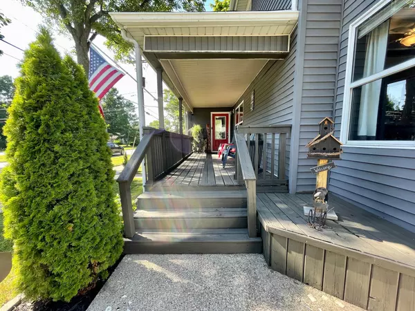 Jonesville, MI 49250,208 Evans Street