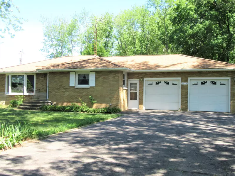 1813 Marlen Drive, Baroda, MI 49101