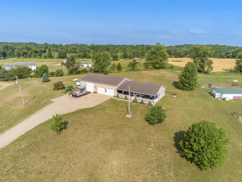 4912 S M-66 Highway, Nashville, MI 49073
