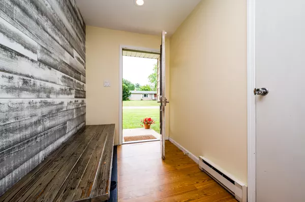 Berrien Springs, MI 49103,11034 Berry Street