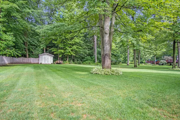 Fruitport, MI 49415,6907 S Walker Road
