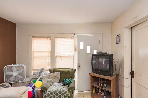 Muskegon Heights, MI 49444,221 E Barney Avenue
