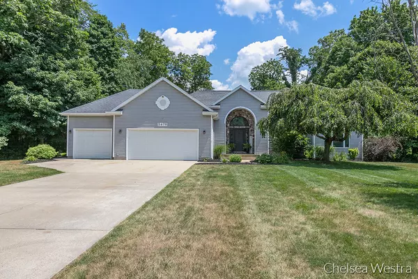 5478 Ravine Drive, Middleville, MI 49333