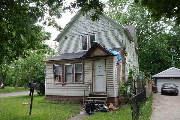 928 Clarence Street, Kalamazoo, MI 49001