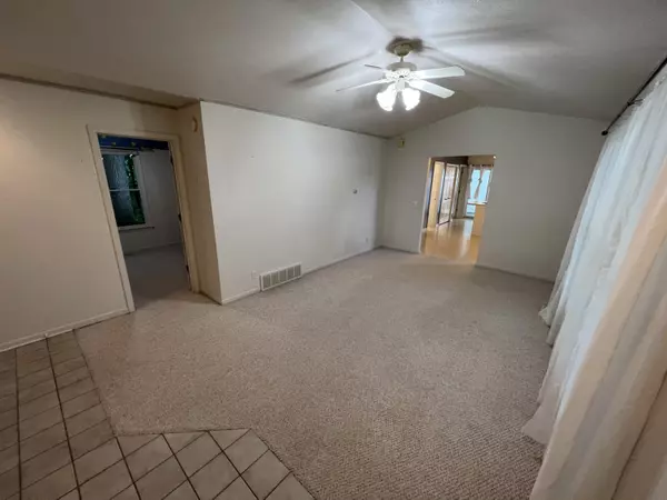 Fruitport, MI 49415,366 N 4th Avenue