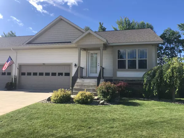 961 N Sandalwood Circle, Norton Shores, MI 49441