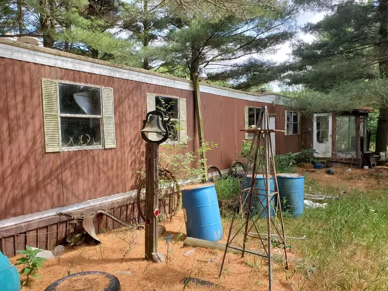 1248 N Kings Highway, Luther, MI 49656