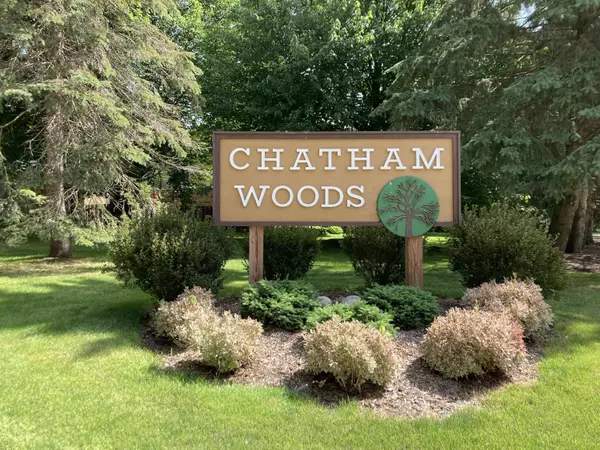 Grand Rapids, MI 49546,2526 Chatham Woods SE Drive