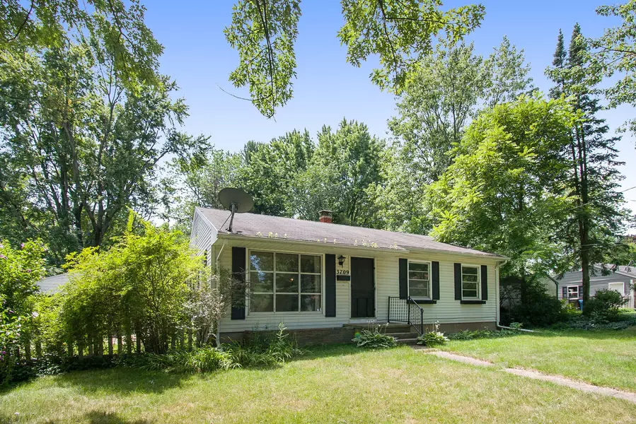 3709 Ottawa Avenue, Kalamazoo, MI 49006