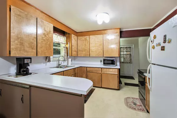 Allegan, MI 49010,1245 Wells Road