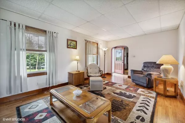 Eau Claire, MI 49111,5790 Naomi Road