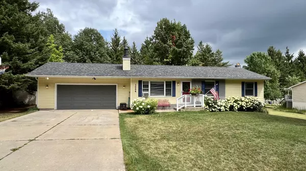 Traverse City, MI 49696,1684 Eastbriar