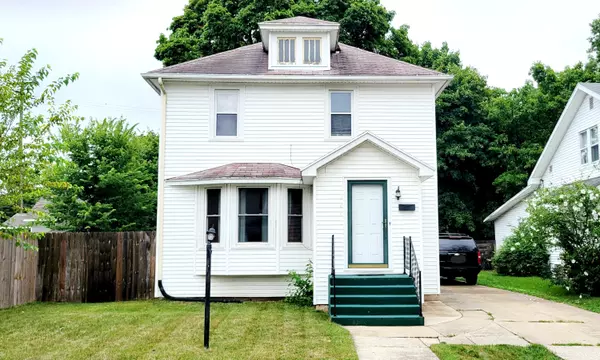 1607 Clinton Avenue, Kalamazoo, MI 49001