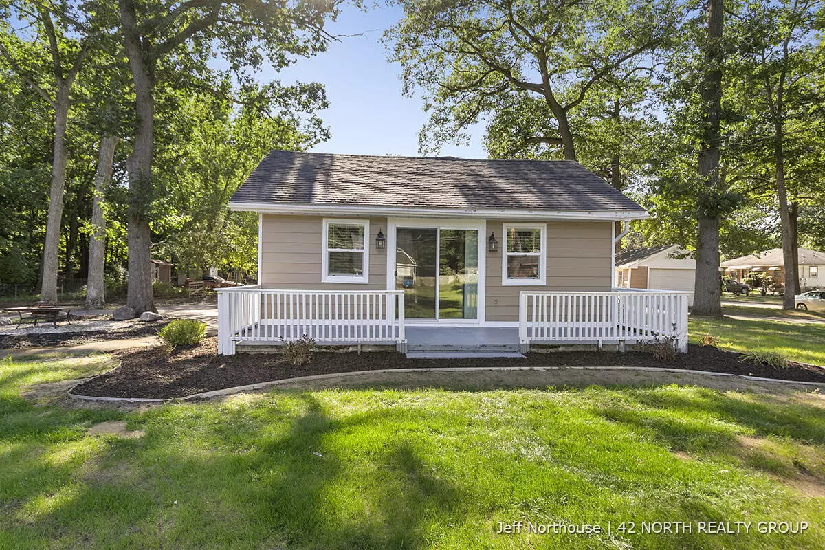 Wyoming, MI 49519,4005 Groveland SW Avenue