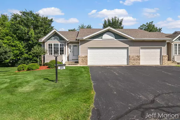 Coopersville, MI 49404,696 Glenvale Drive
