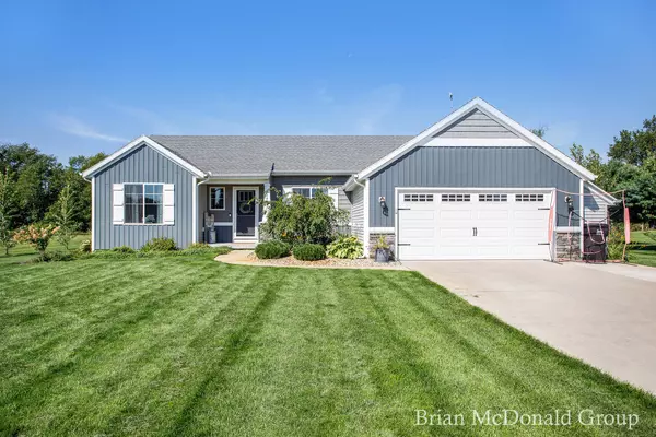 2599 Algen Drive, Middleville, MI 49333