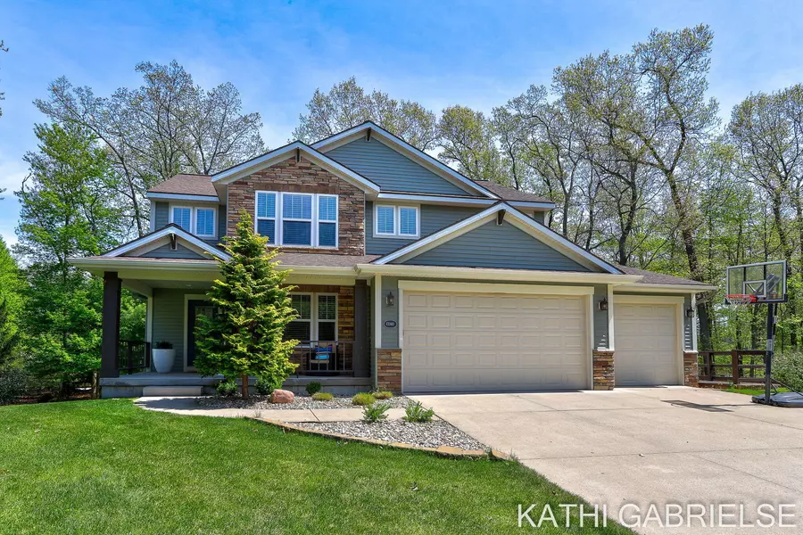 13360 Red Leaf Court, Nunica, MI 49448