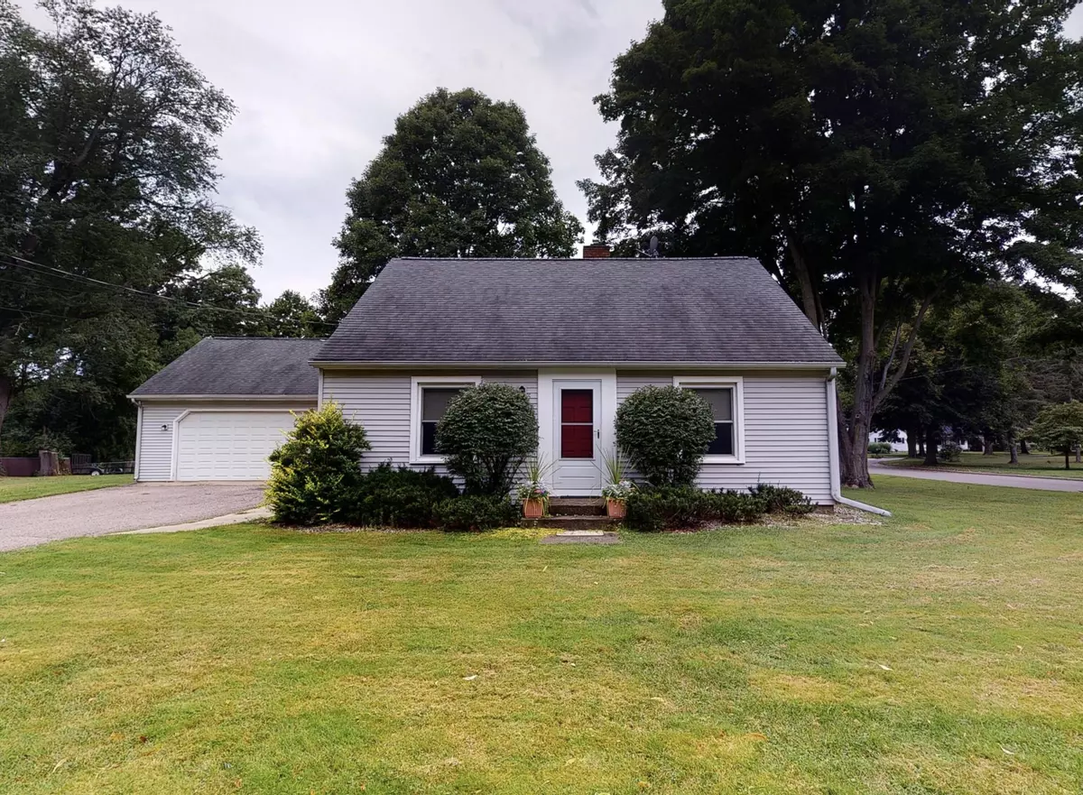 Marshall, MI 49068,421 Brewer Street