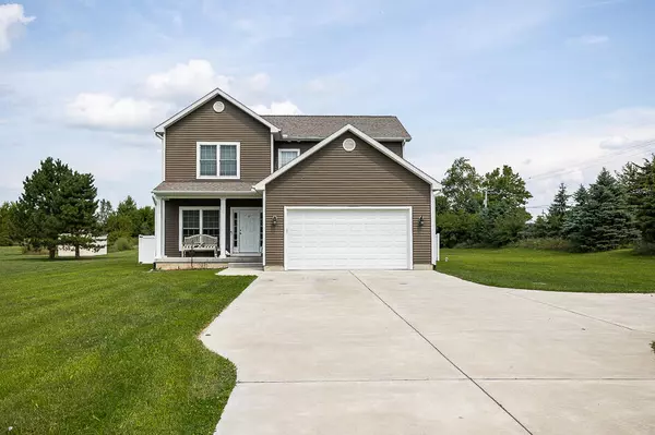 2402 N Burgett Lane, Grass Lake, MI 49240
