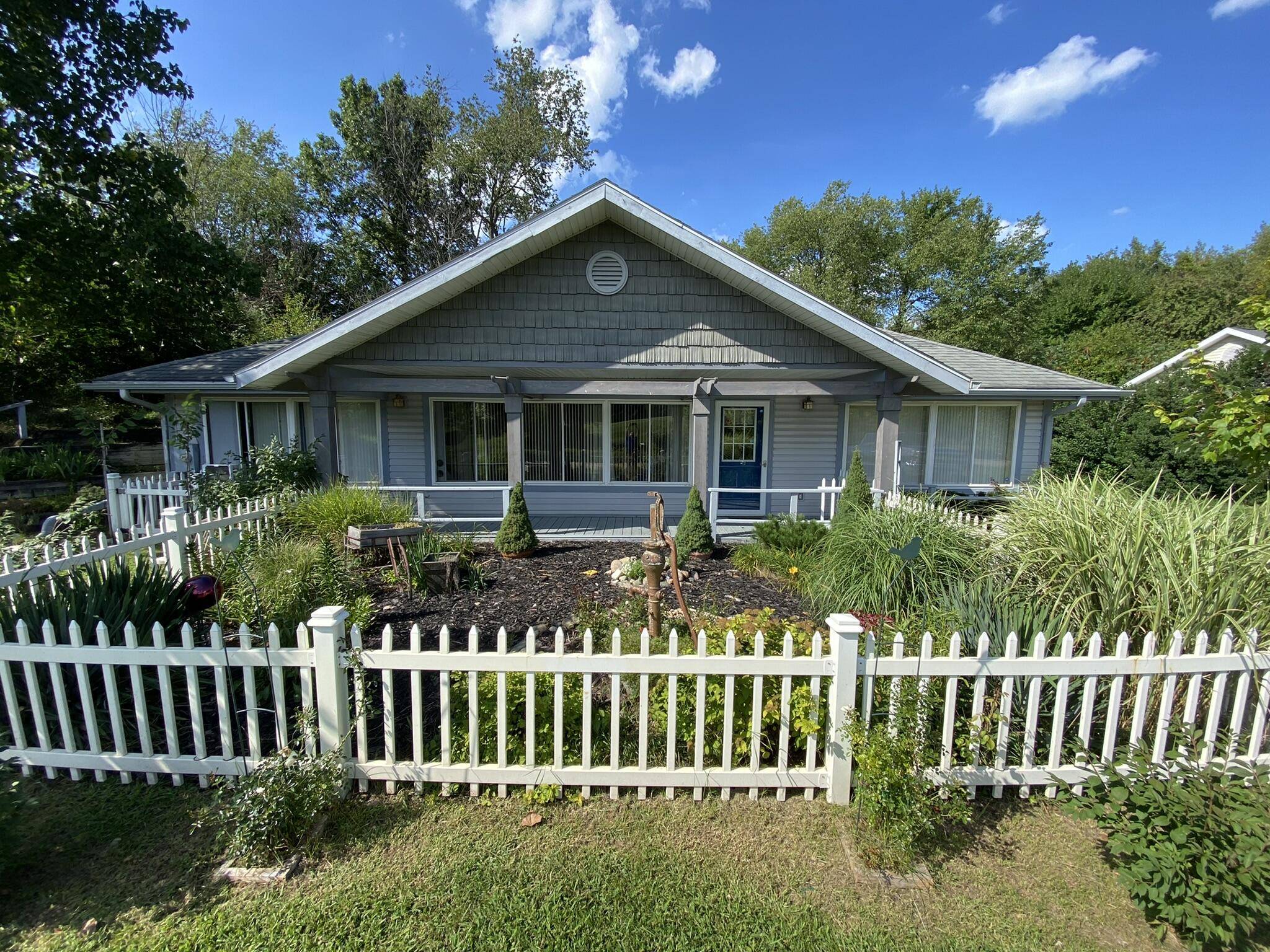 Jerome, MI 49249,11790 Penlawn Drive