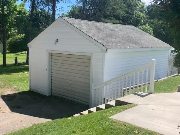 Reed City, MI 49677,525 W Franklin Avenue