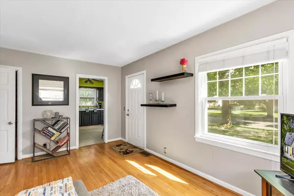 Kalamazoo, MI 49001,1527 Homecrest Avenue