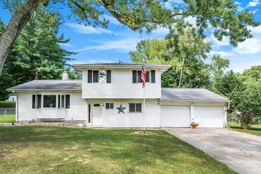 16271 Merson Court, Buchanan, MI 49107