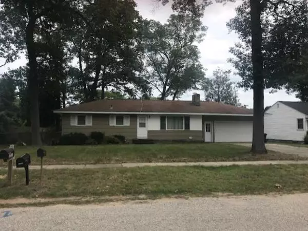 1702 Columbus Avenue, Norton Shores, MI 49441