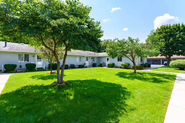 Kalamazoo, MI 49009,5024 Green Meadow Road #7