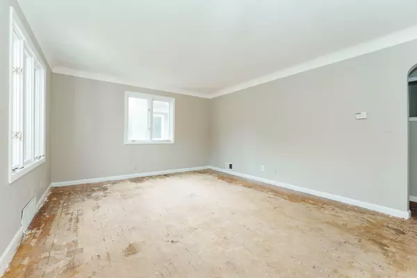 Kalamazoo, MI 49001,144 E Maple Street