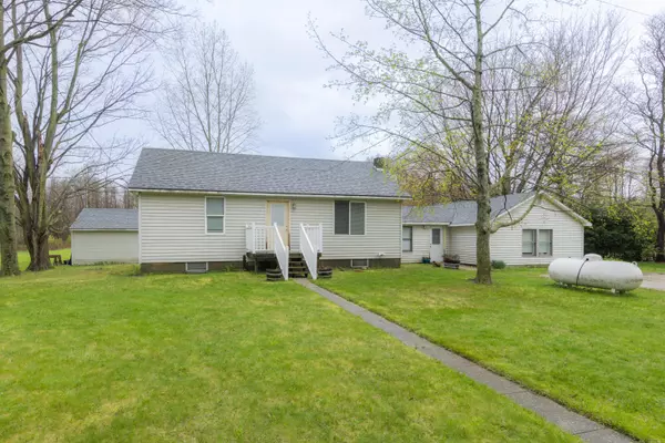 23132 67th Street, Bangor, MI 49013