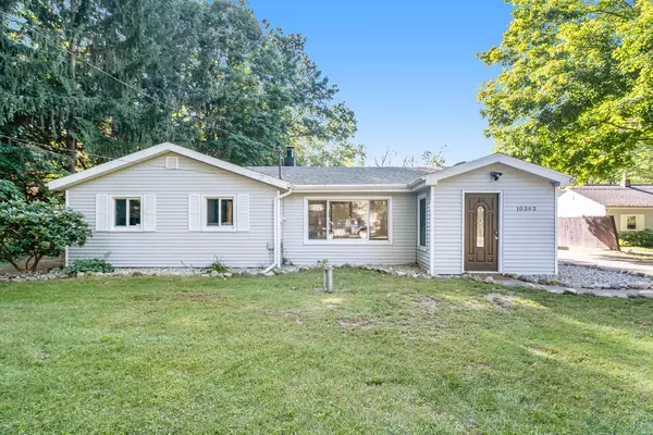 10362 S Sprinkle Road, Vicksburg, MI 49097