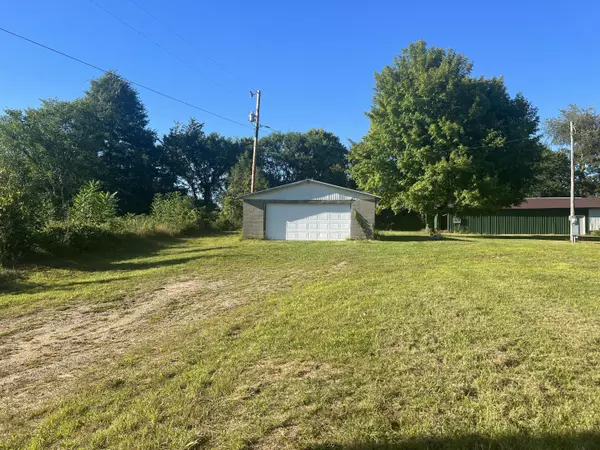 Cassopolis, MI 49031,Smith Lane