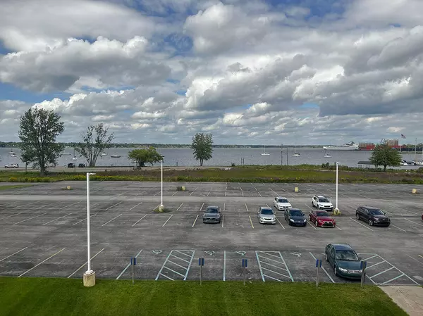 Muskegon, MI 49441,1050 W Western Avenue #Suite # 301