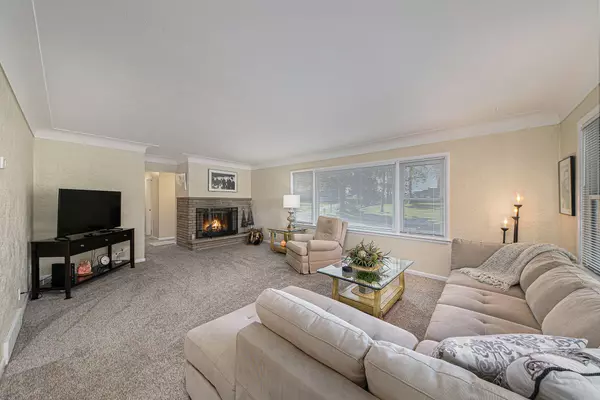 Richland, MI 49083,7069 Hazelwood