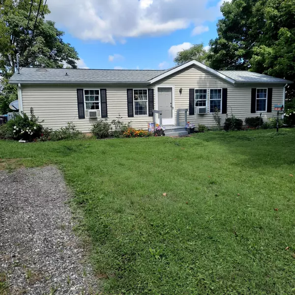 30 Hawley Street, Quincy, MI 49082