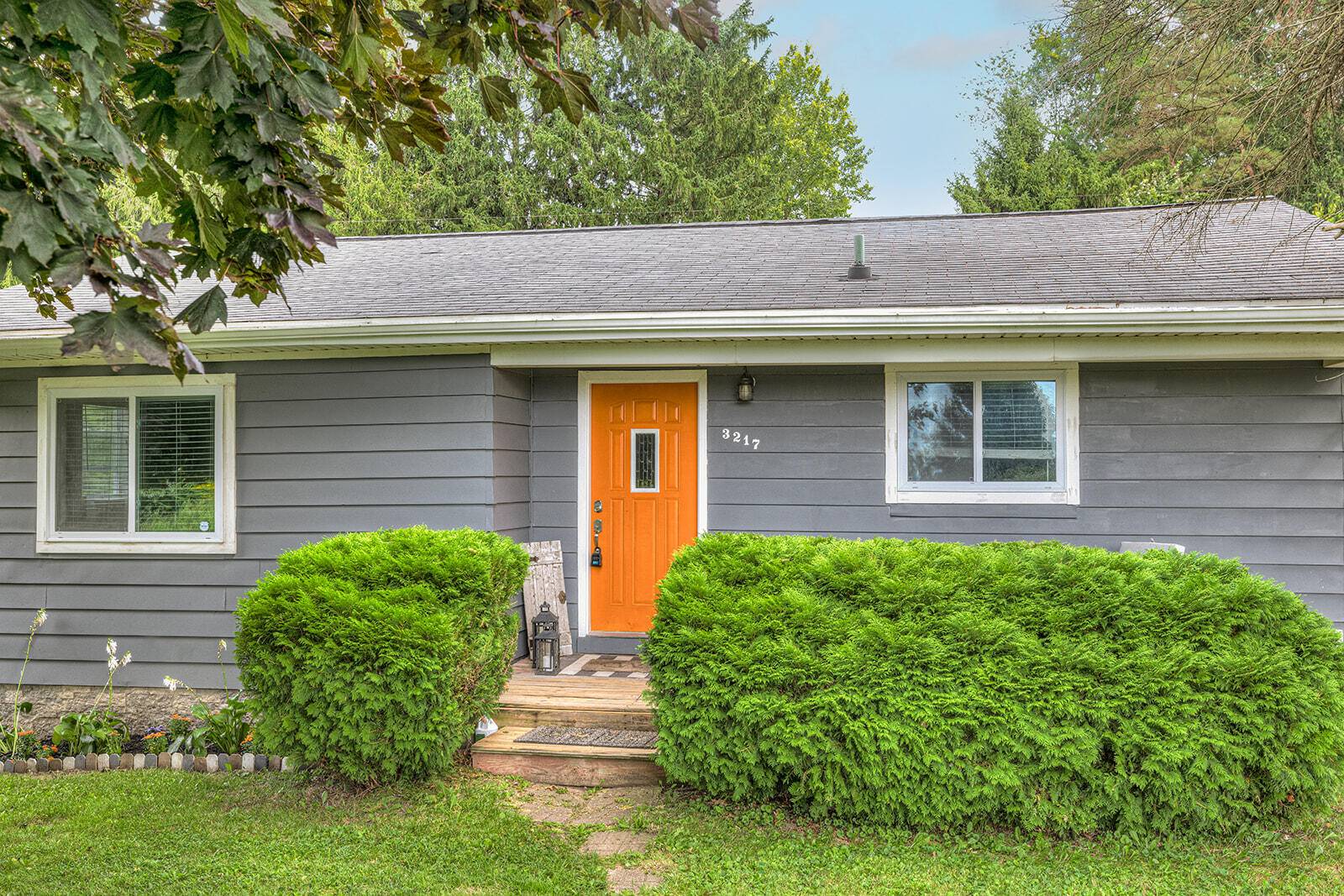 Jackson, MI 49201,3217 Blackman Road