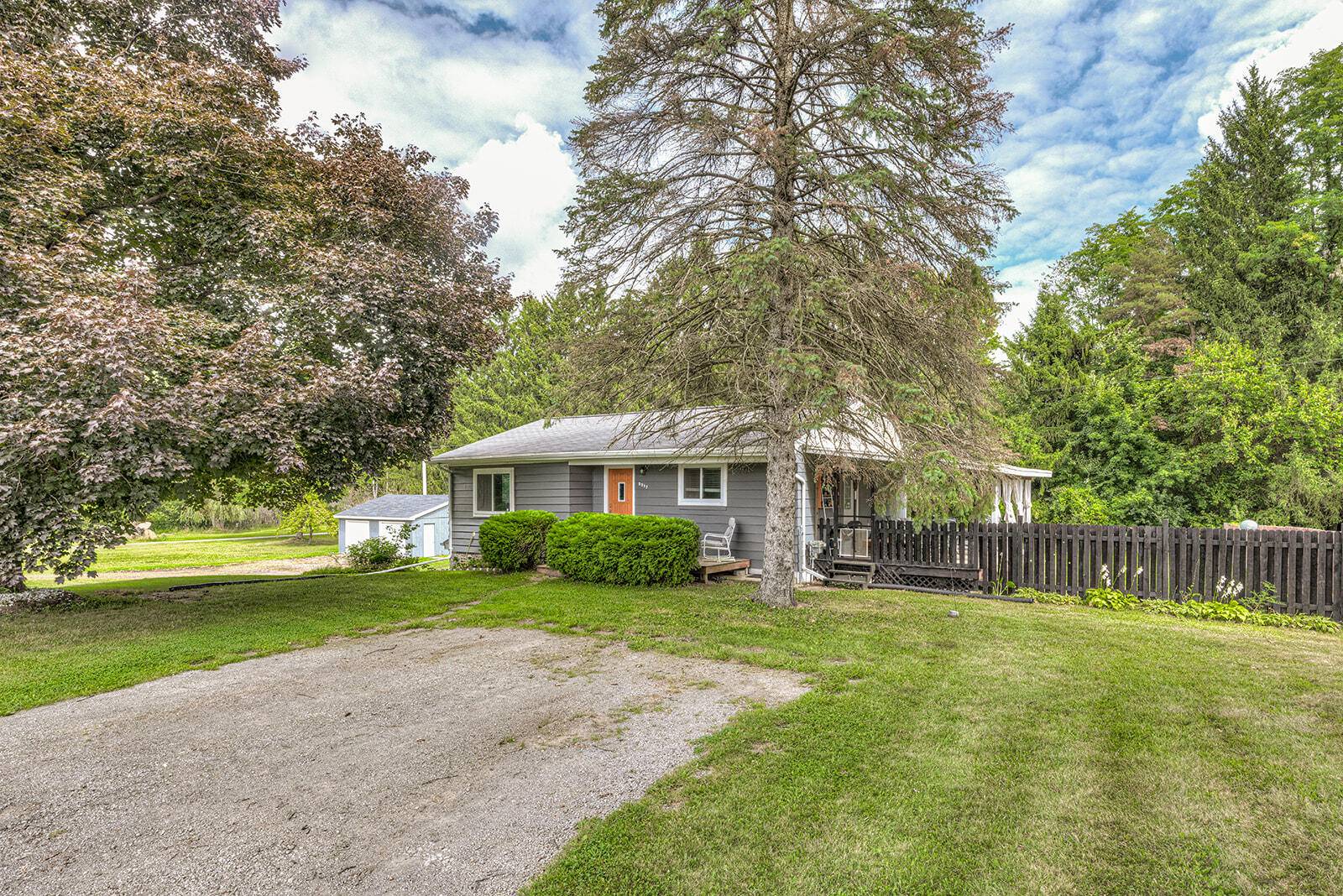 Jackson, MI 49201,3217 Blackman Road
