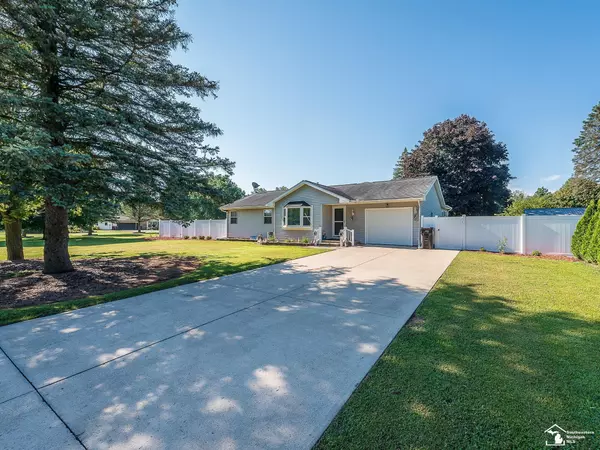 421 Jonesville Street, Litchfield, MI 49252