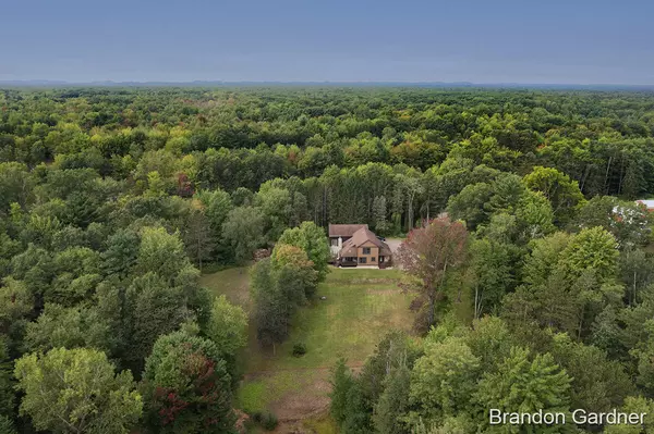 Fruitport, MI 49415,13324 Hickory Road