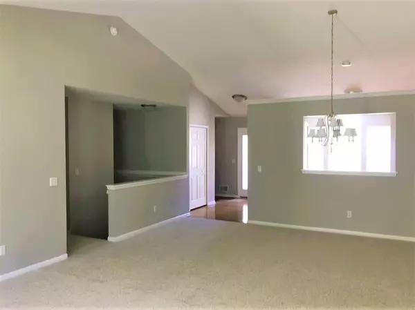 Kalamazoo, MI 49009,1687 Linden Trail