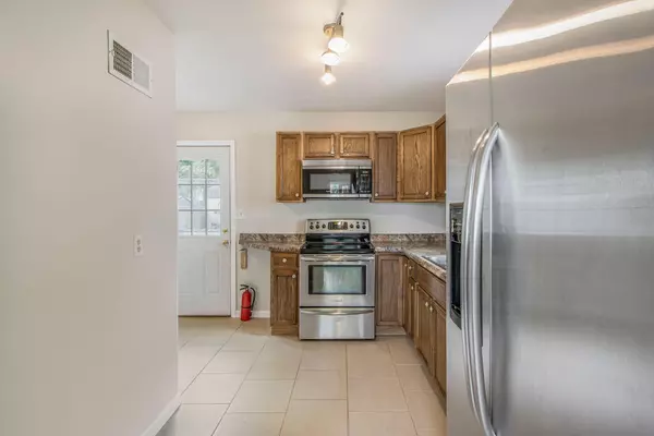 Kalamazoo, MI 49001,3112 Emerald Drive