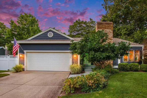 18591 Aztec Drive, Spring Lake, MI 49456