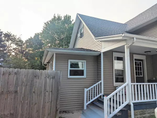Marshall, MI 49068,415 W Green Street