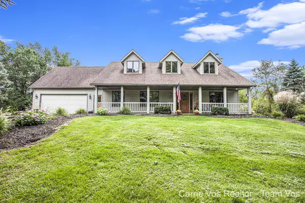 4638 Equestrian Valley NE Drive, Ada, MI 49301