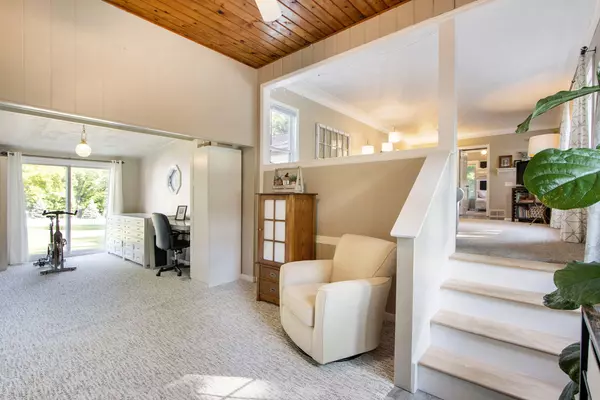 Kalamazoo, MI 49009,1311 S 4th Street