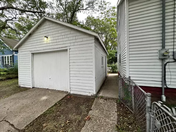 Muskegon Heights, MI 49444,52 E Lincoln Avenue