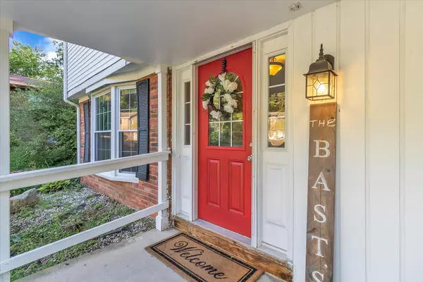 Kalamazoo, MI 49009,484 Sunrise Circle