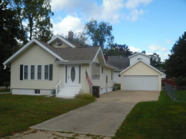 302 Wright Street, Jackson, MI 49203